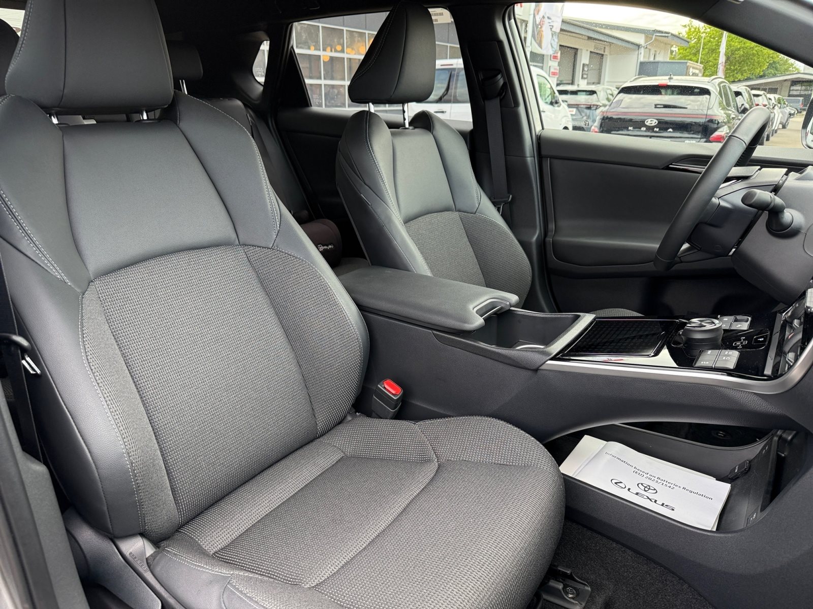 Toyota bZ4X 5-deurs Team D