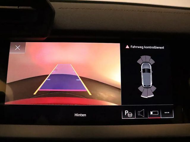 Audi A3 45 TFSI Hybride S-Line Sedan