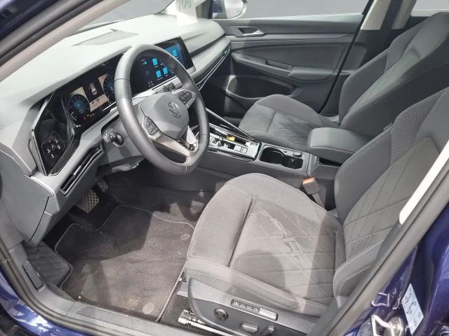 Volkswagen Golf Style