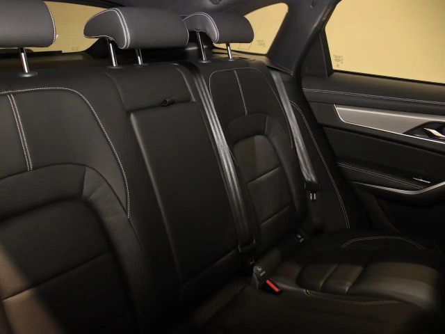 Jaguar F-Pace AWD D300 R-Dynamic