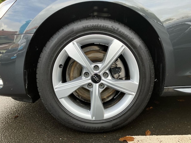 Audi A4 30 TDI Avant S-Tronic