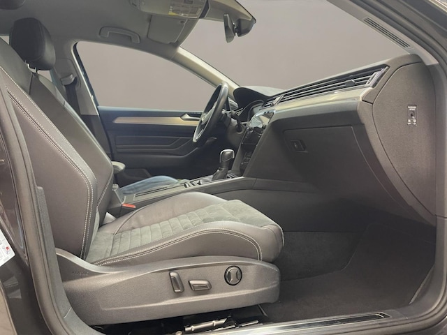 Volkswagen Passat 2.0 TSI BMT R-Line Variant