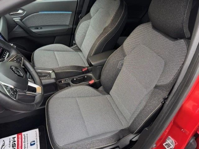 Renault Captur EDC Hybrid Techno