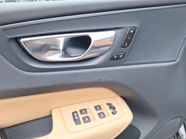 Volvo XC60 Bright Plus