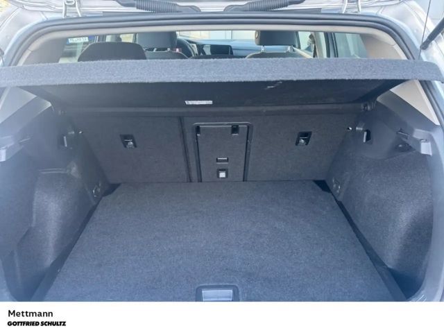 Volkswagen Golf 1.5 eTSI DSG Life