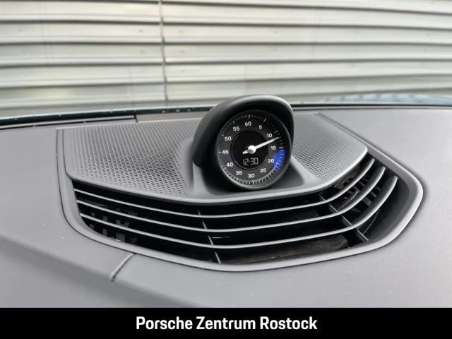 Porsche Taycan Surround-View LED-Matrix InnoDrive BOSE