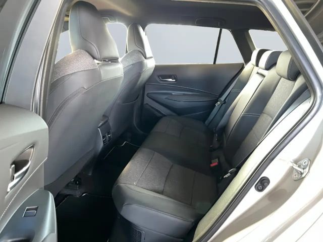 Toyota Corolla Hybride Team D