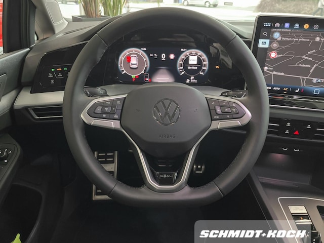 Volkswagen Golf 1.5 eTSI DSG