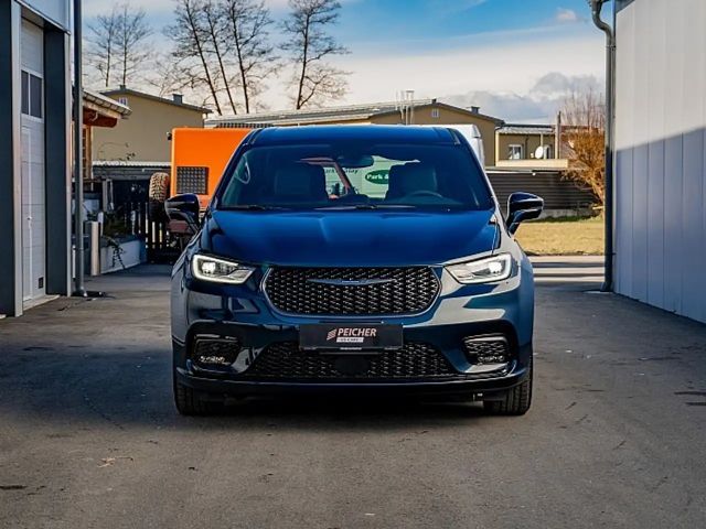 Chrysler Pacifica Touring eHybrid