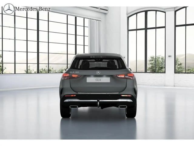 Mercedes-Benz GLA 180 AMG Line