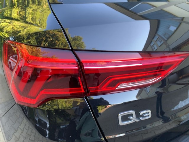 Audi Q3 35 TDI Quattro S-Tronic