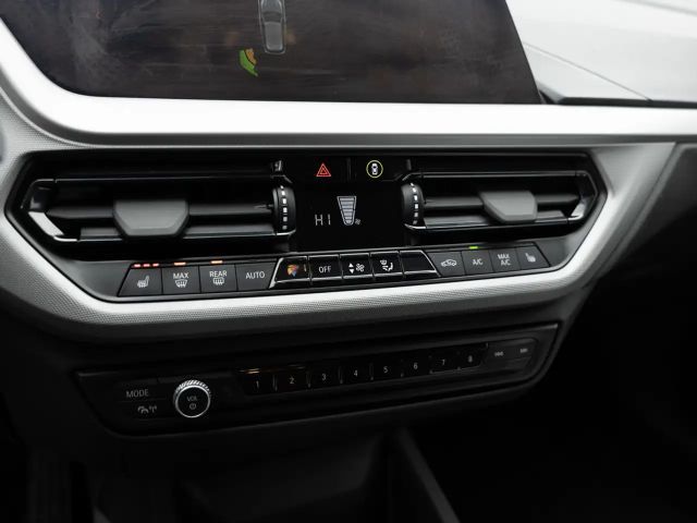 BMW 118 118i Advantage pakket Sedan