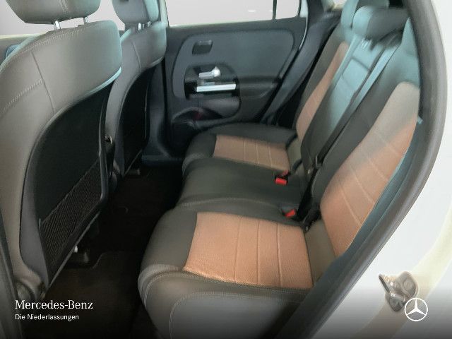 Mercedes-Benz EQA 300 4MATIC