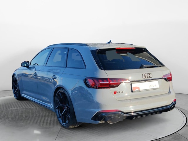 Audi RS4 Avant Quattro