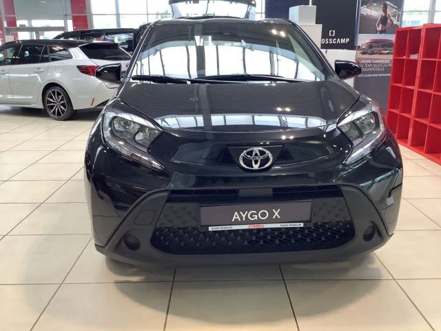 Toyota Aygo X Business Hatchback S-CVT