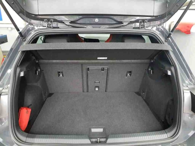 Volkswagen Golf 2.0 TSI DSG IQ.Drive