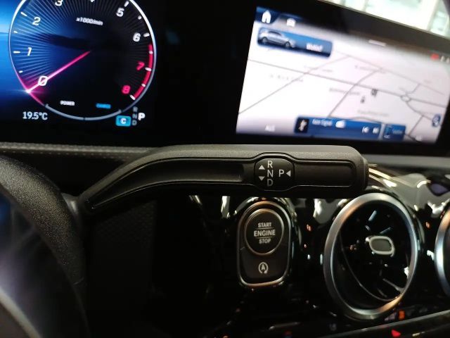 Mercedes-Benz A 200 LENKRADHEIZUNG LED HP 17 ZOLL ALU