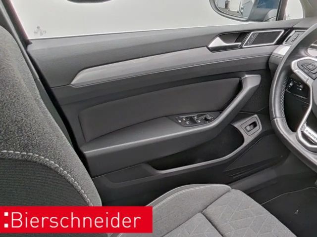 Volkswagen Passat 2.0 TDI Business DSG Variant
