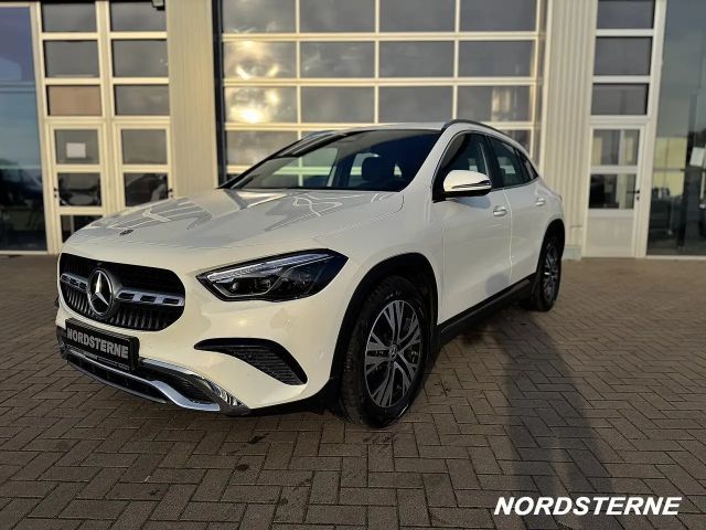 Mercedes-Benz GLA 200 GLA 200 d