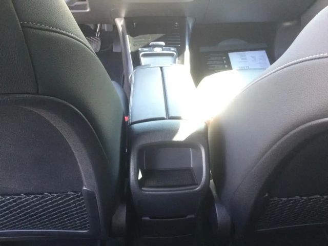 Mercedes-Benz GLB 220 4MATIC Progressive