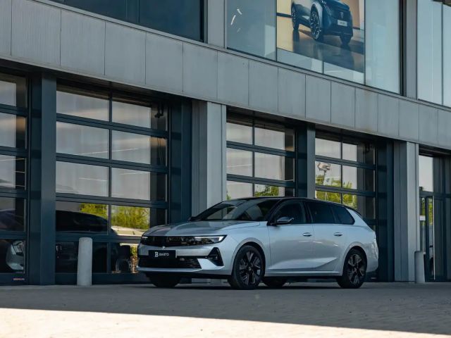 Opel Astra GS-Line Grand Sport