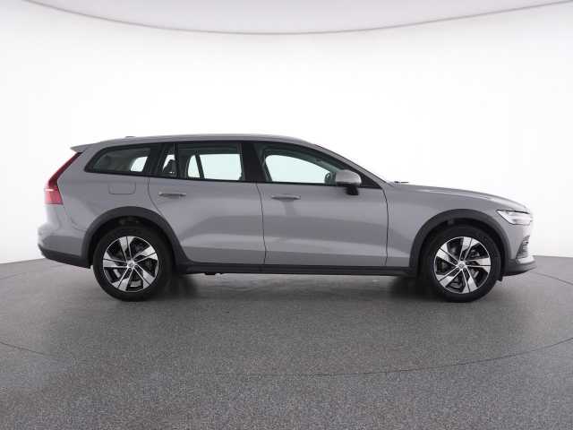 Volvo V60 Cross Country CC