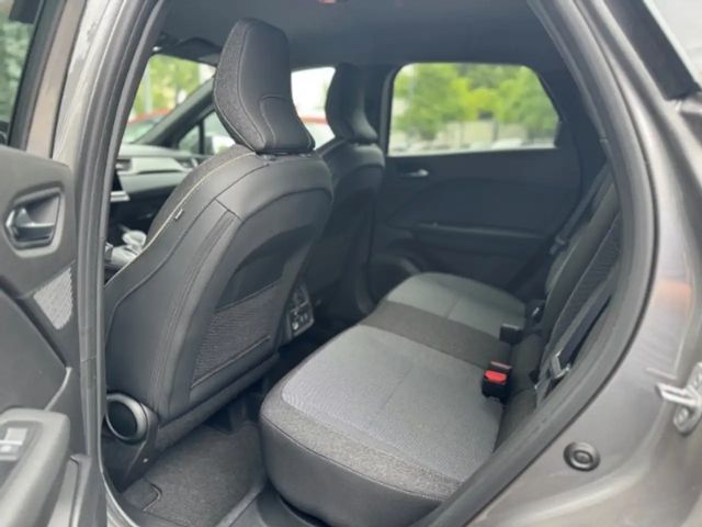 Renault Captur E-Tech Hybrid Techno