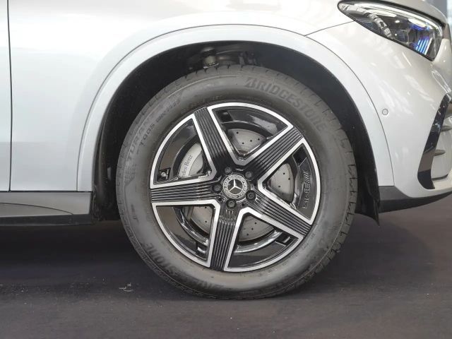 Mercedes-Benz GLC 300 4MATIC AMG Line GLC 300 d