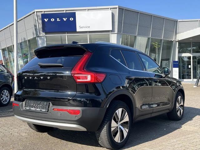 Volvo XC40 Core T5