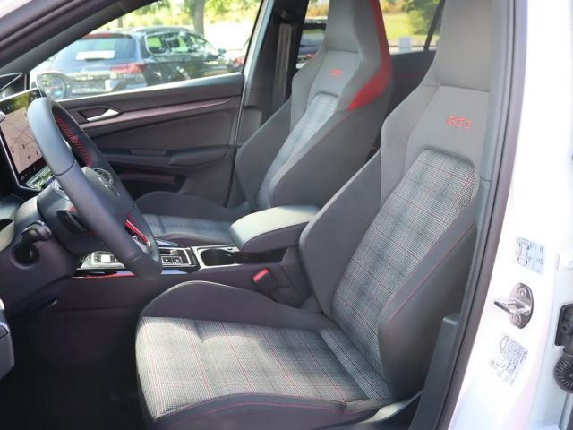 Volkswagen Golf DSG GTI