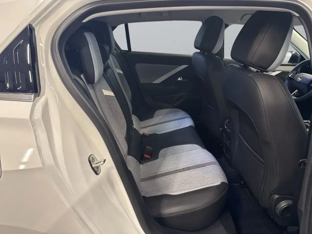 Opel Astra 1.2 Turbo Elegance Turbo