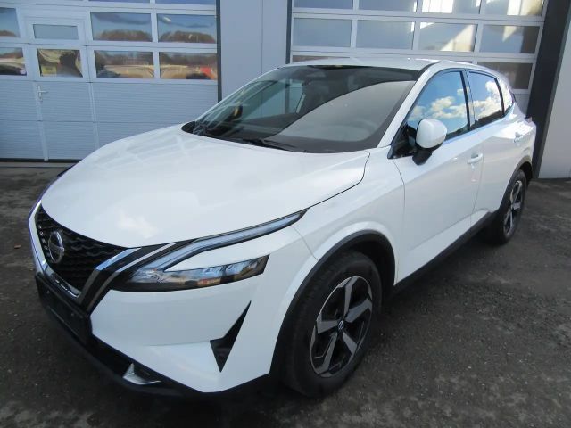 Nissan Qashqai AWD DIG-T N-Connecta
