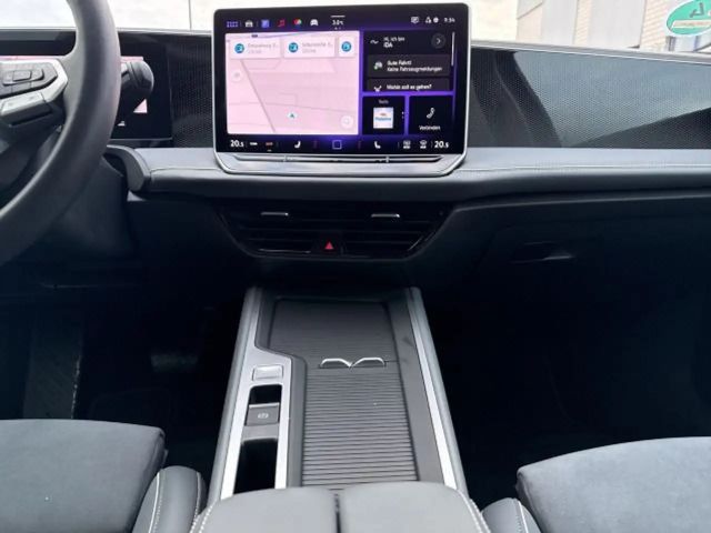 Volkswagen Passat 1.5 eTSI Business DSG