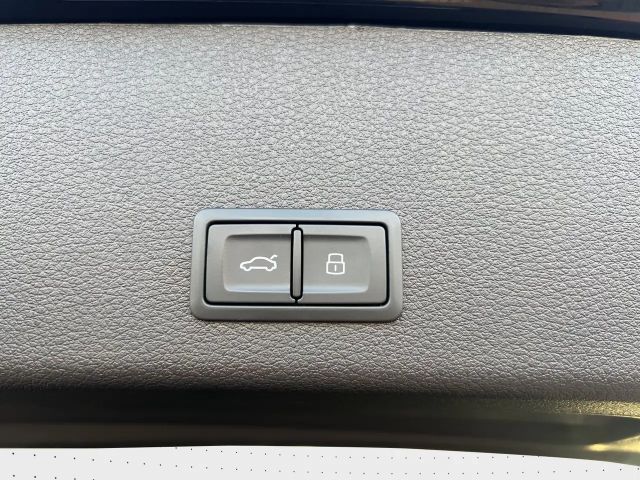 Audi Q8 e-tron 50 Quattro S-Line