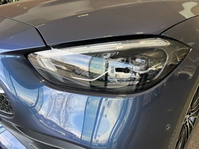 Mercedes-Benz C 180 AMG Line Sedan