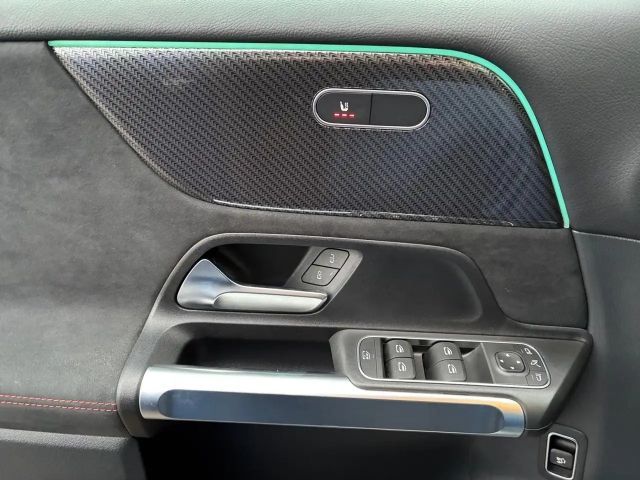 Mercedes-Benz GLB 200 AMG Line GLB 200 d Guard