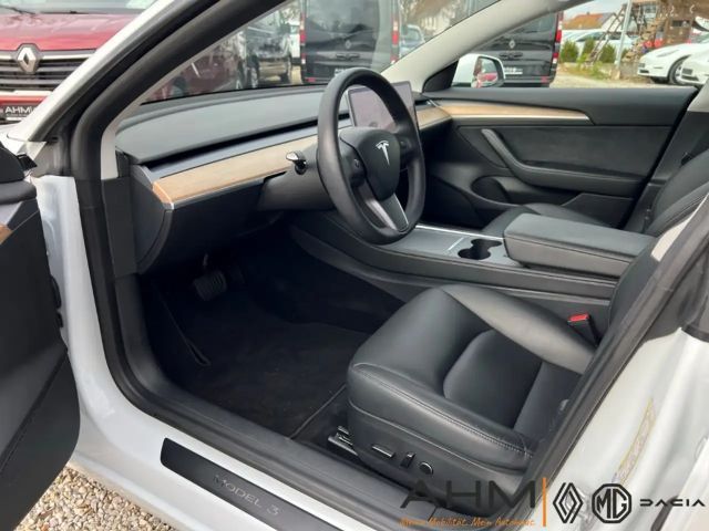 Tesla Model 3 RWD Standard Range