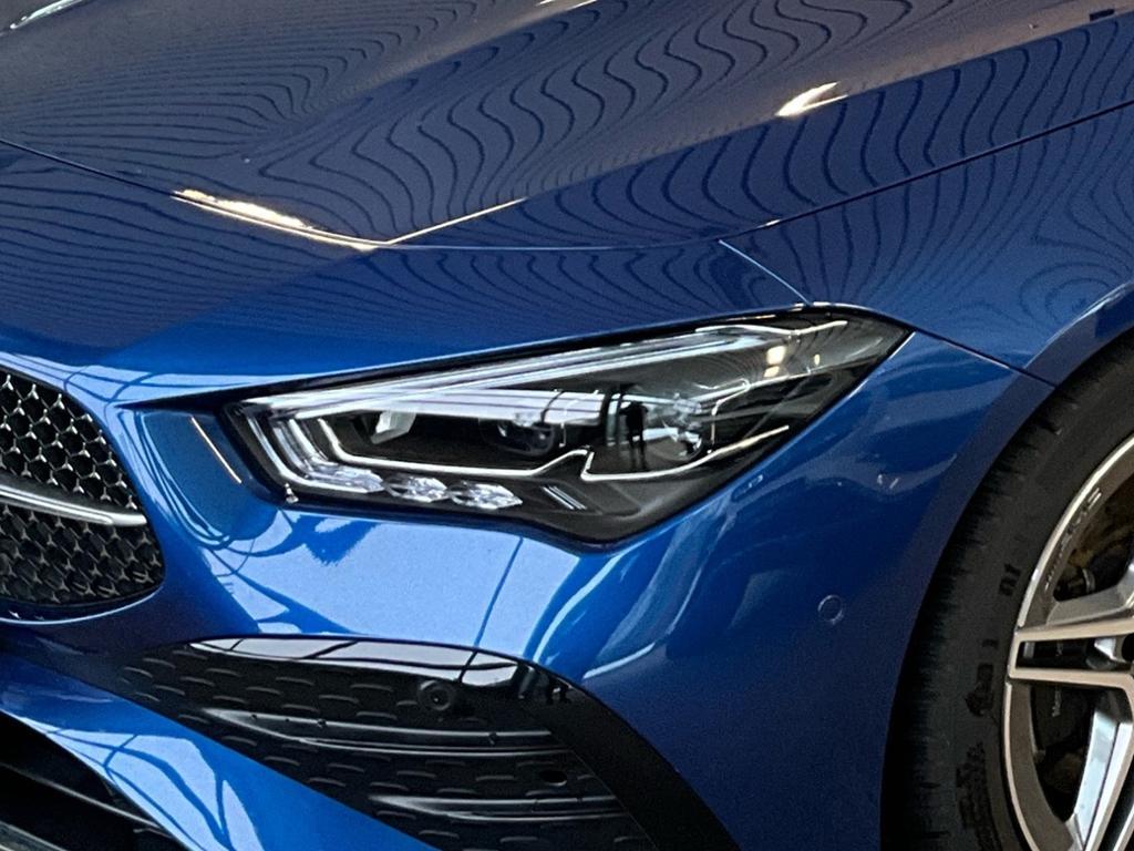 Mercedes-Benz CLA 200 AMG Line Coupé Style