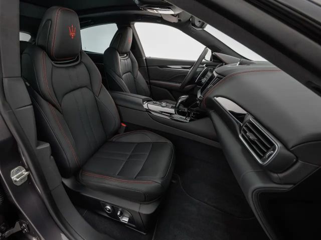 Maserati Levante Modena