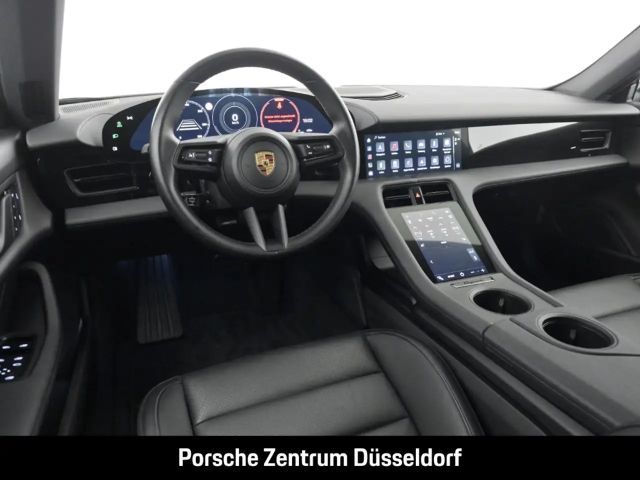 Porsche Taycan 4 Cross Turismo