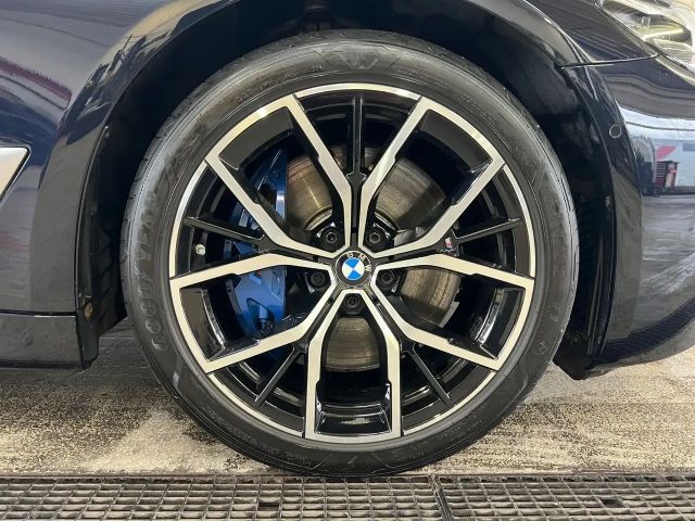 BMW 530 530d M-Sport xDrive