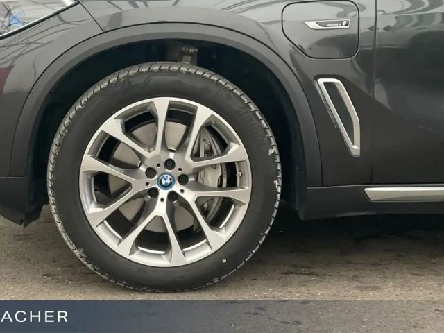 BMW X5 xDrive45e