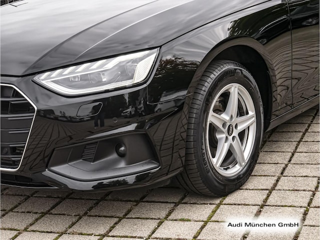 Audi A4 35 TFSI S-Tronic Sedan