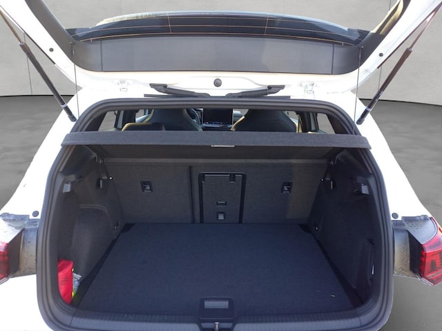 Volkswagen Golf 2.0 TDI DSG R-Line