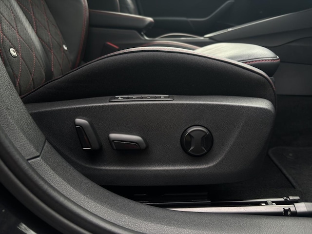 Skoda Octavia 2.0 TSI Combi RS