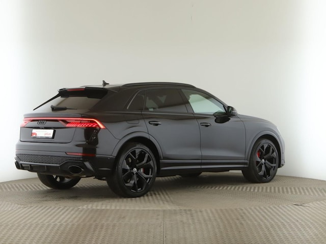 Audi RS Q8 Quattro