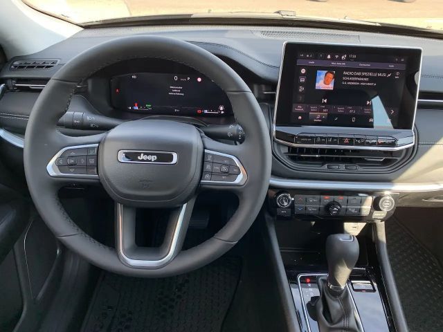 Jeep Compass Altitude Hybrid
