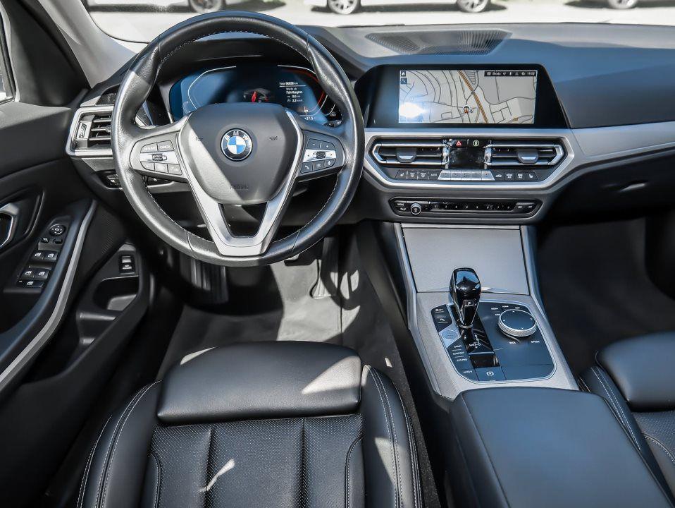 BMW 320 320d Touring xDrive