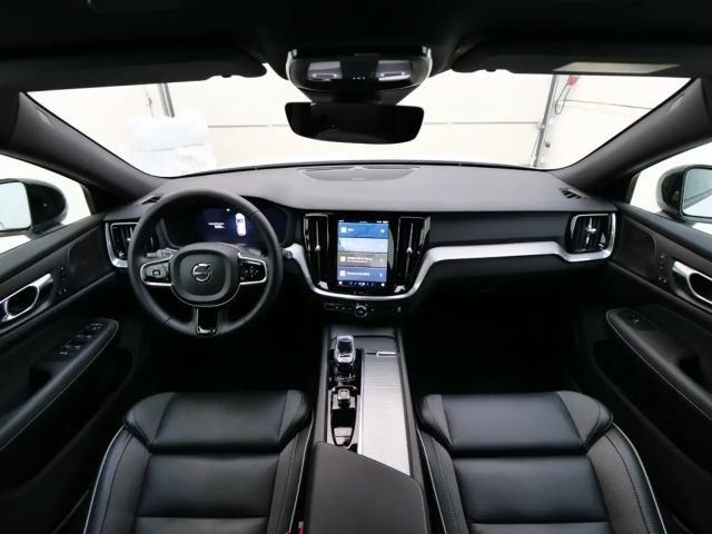 Volvo V60 AWD Dark Hybrid Plus T6