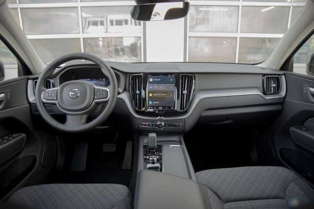 Volvo XC60 Core